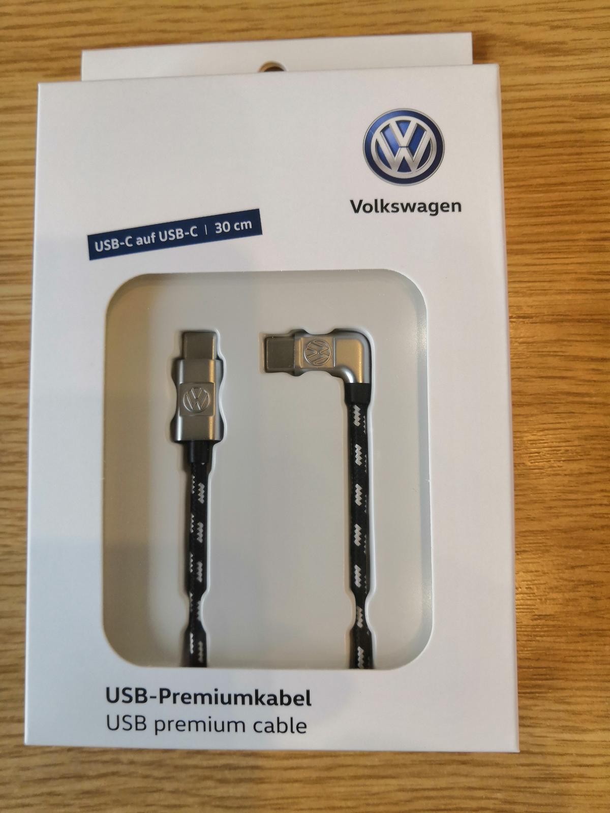 VOLKSWAGEN USBC to USBC Premium Cable 30cm CamperVantastic Camper Van and Accessories Online VOLKSWAGEN USBC to USBC Premium Cable 30cm CamperVantastic Camper Van and Accessories Online