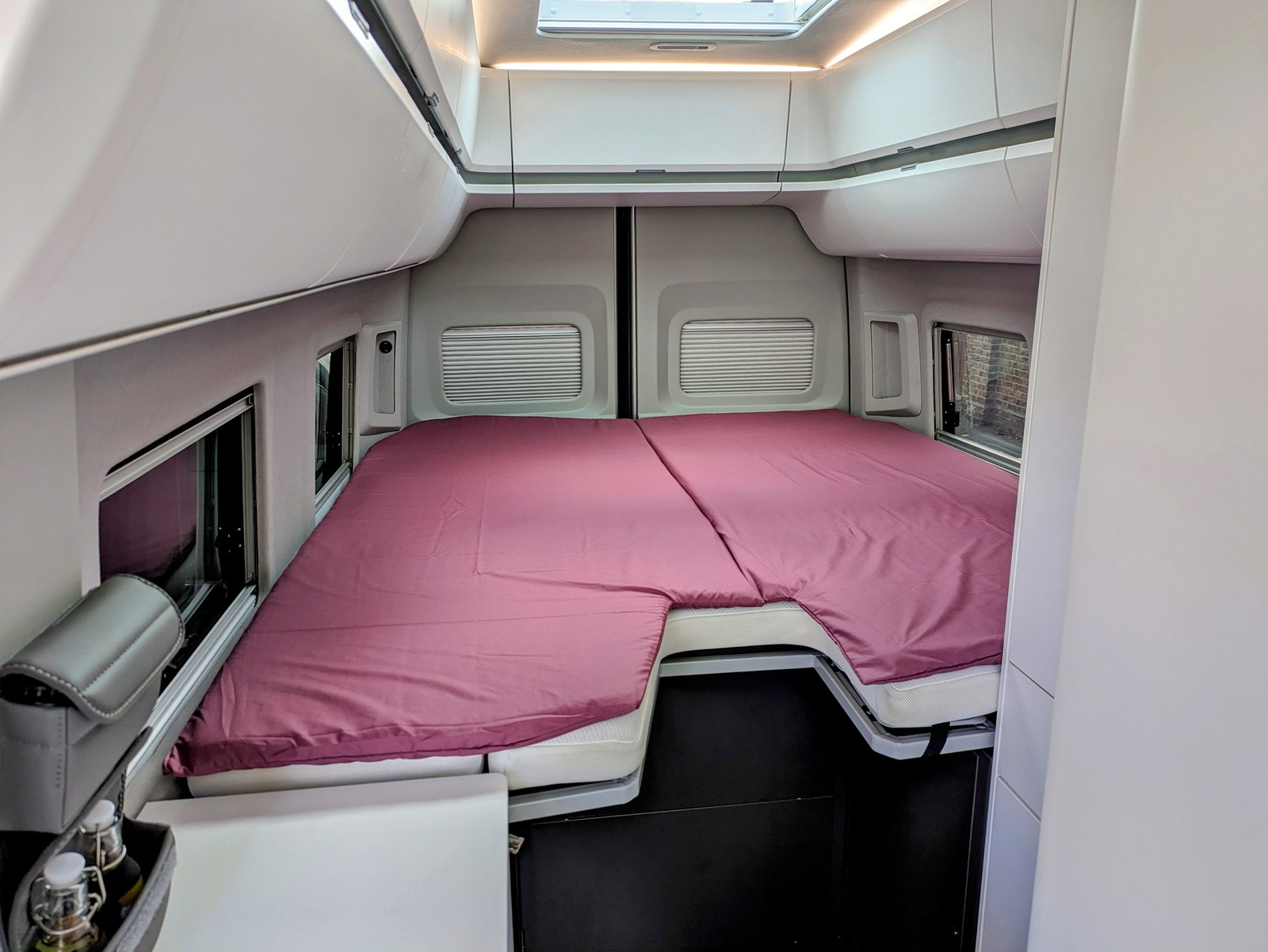 DUVALAY VW Grand California 680 2Piece Zipped Sheets for Mattress